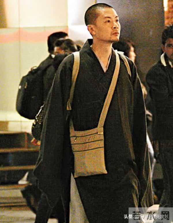 退圈港星的心酸人生，抑郁、破产、患癌去世，个个都无奈