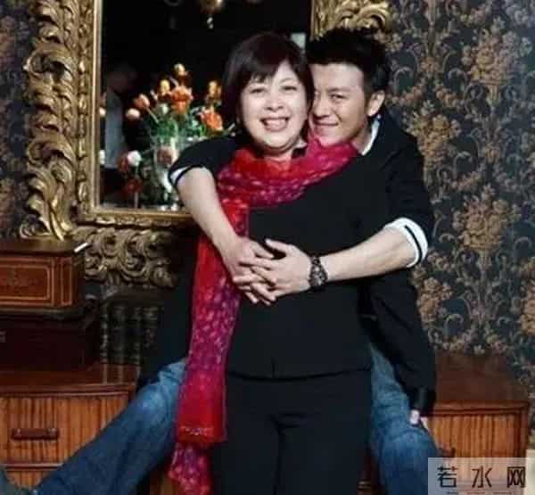 李沁的“绯闻”男友林申，原来早已娶妻生子，新剧更迷人