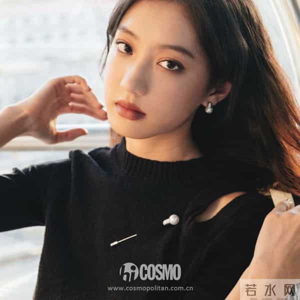 时髦办 - 戴珠宝的最高境界：看着很贵，一问二百，还是热巴同款