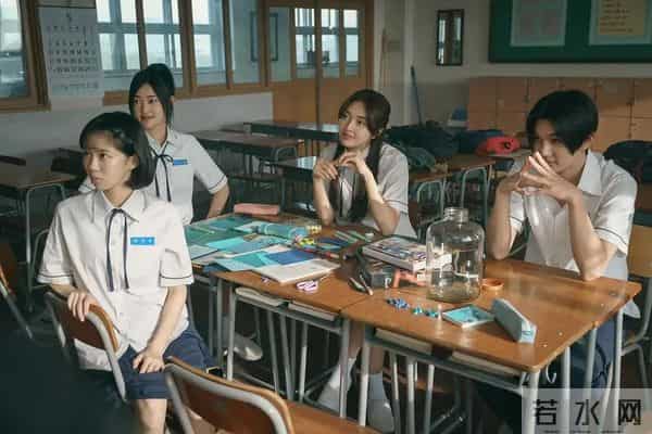 【电影】《卷卷初恋》1998 校园，自卑少女告白引发心动罗曼史