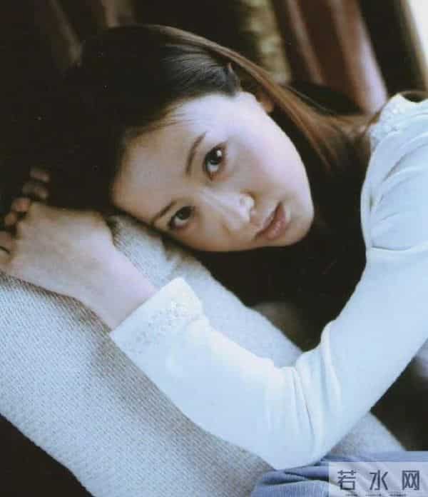 “初代裸模”汤加丽：父亲不认她，丈夫气得离婚，23年后救赎自己