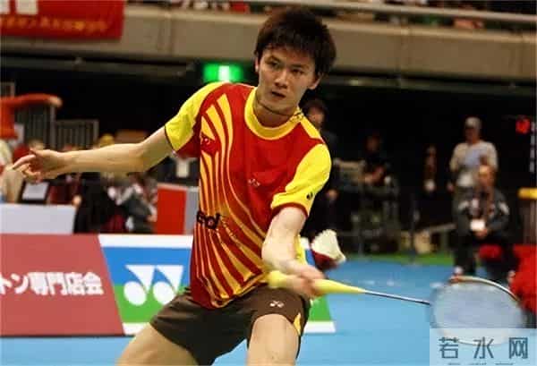 国羽鲍春来:一生挚爱罗雪娟,她嫁富豪生一对儿女,他40岁仍单身