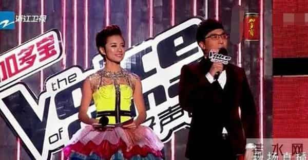 《中国好声音》归来，华少被替换，接任的伊一还能一鸣惊人吗？