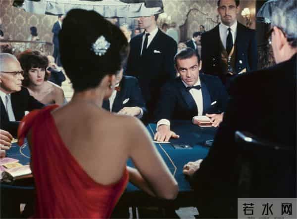 60年,《007之声》且歌且行