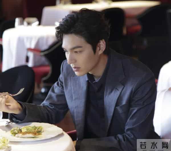 有种“整容”叫李敏镐减肥,32岁瘦回颜值巅峰,比以前还要更迷人