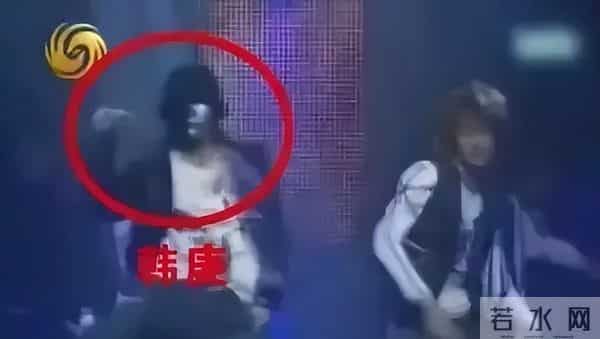 第一代偶像“人气王”,拒绝翻红,身家过亿