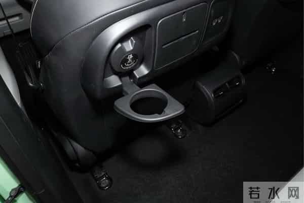 想买大5座侧滑门MPV,可以看看比亚迪D1,家人坐着舒服、车内安静