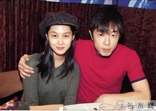 《披荆哥哥》首播，嫂子们组团秀恩爱，太太团12位成员颜值差异大