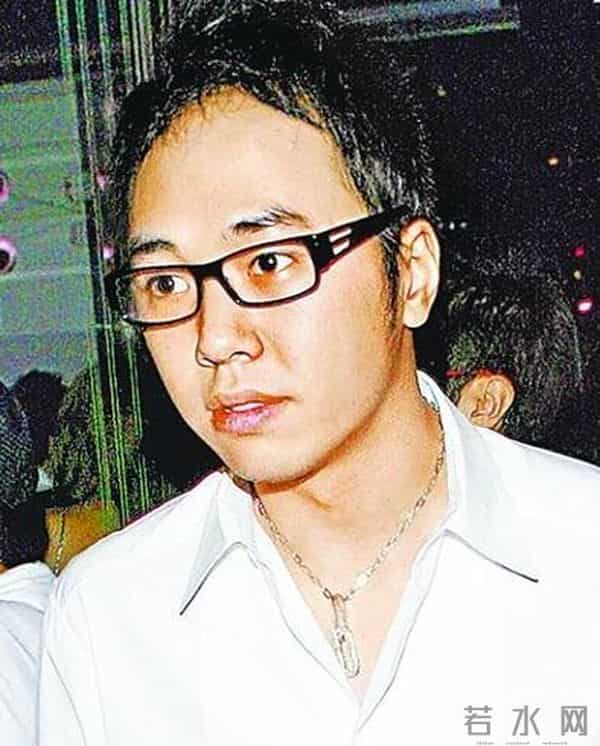 “淫魔富少”李宗瑞一月玩16女，玷污近60位女星，27.5G视频流出