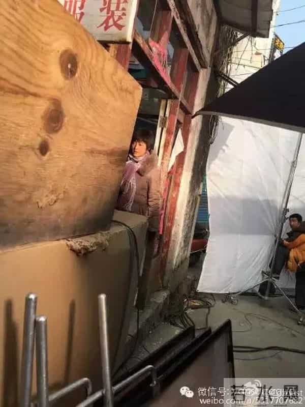 范冰冰演村姑,路透照全放送,你觉得这扮相靠谱吗?