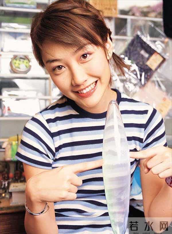 43岁知名港星退圈后转战金融圈！曾卷入陈冠希事件，遭前任退婚