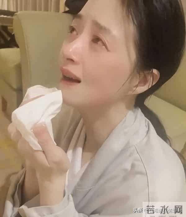 42岁蒋欣暴瘦20斤崩溃 女明星“减肥疯”到底有多狠 背后真相吓人