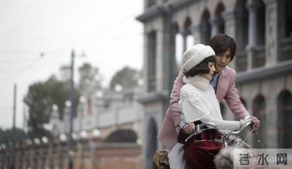 组图:范冰冰周渝民《金大班》情人节剧照唯美