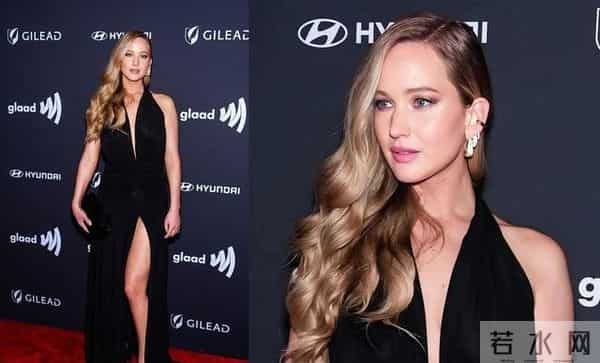 好莱坞性感女神：身材饱满诱惑撩人，艳照泄露后大胆真空逛街