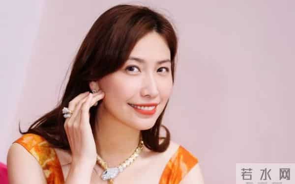 中国内地10位美女模特，每一位都身材火辣颜值爆表