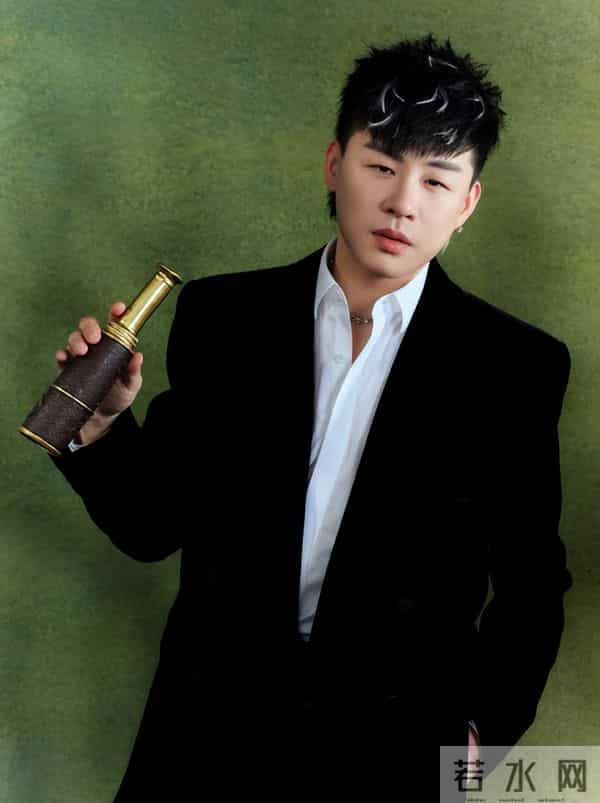 分手9年再看胡彦斌郑爽,一个身价过亿,一个证实张翰没说错