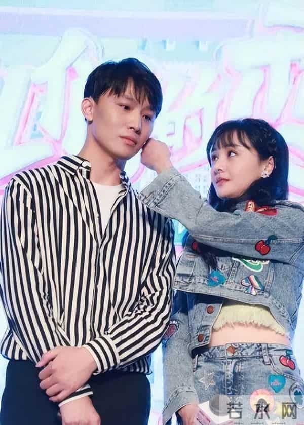 分手9年再看胡彦斌郑爽,一个身价过亿,一个证实张翰没说错