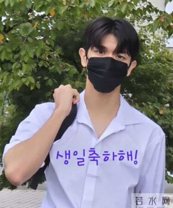 越来越像SHINee珉豪!《Hello Baby》佑根18岁了 帅成天菜网暴动