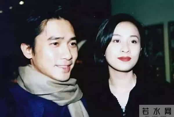 1990年刘嘉玲被3名男子绑架,12年后绑匪泄露了她的裸照