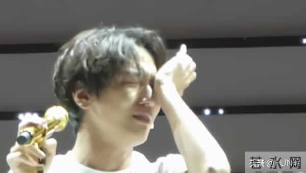 郑容和清醒点，你怎么还敢带他们玩？