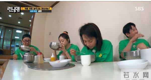 宋智孝近照引关注,整容风波下的韩国女星如何逆袭?