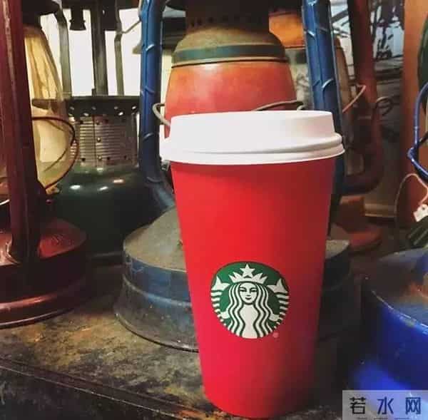 星巴克出圣诞杯!!为什么它的杯子设计总让人上瘾?