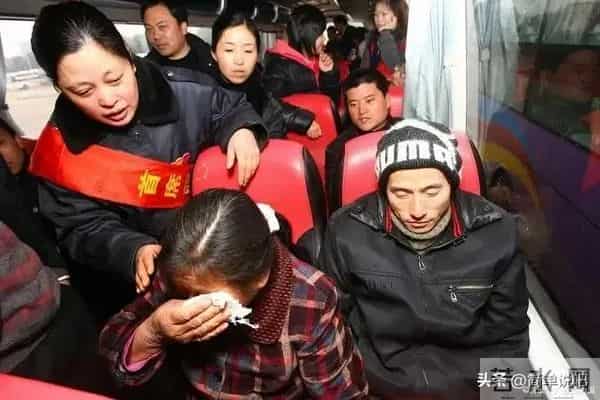 12年前,一度红遍全网的“犀利哥”,如今生活得让人感慨万千