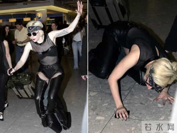 梁咏琪颁奖礼摔倒,而女星摔倒也不止她一个