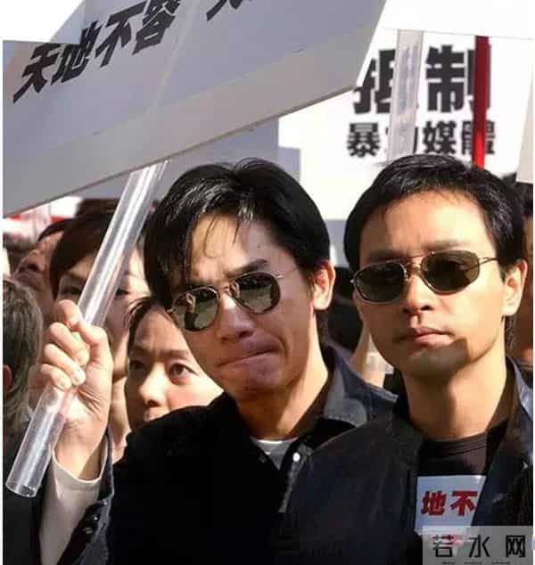 1990年刘嘉玲被3名男子绑架,12年后绑匪泄露了她的裸照