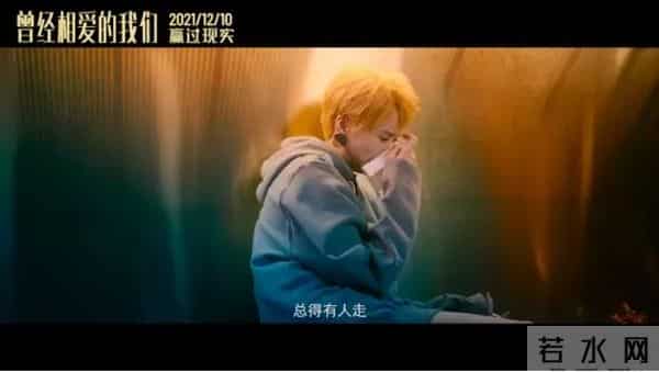 愤怒！吸毒男星复出当导演，新片正式上映，为了挣钱脸都不要了