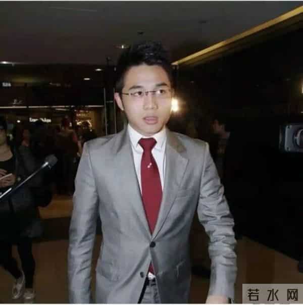 何猷亨：被称为最像赌王的儿子，却在赌王去世前一天开游艇派对