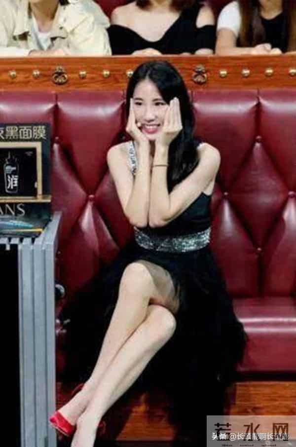 台湾女星瑶瑶与交往5年的韩国男友分手,原因是男方对钱太过计较