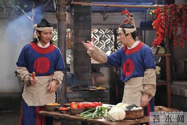 《财神客栈》老板娘出场，在场男人眼珠子快掉下来：这是蒙汗药