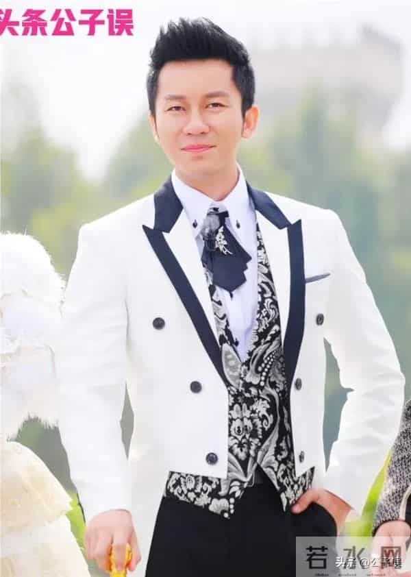 情别李小璐，情断张馨予，手撕赵卓娜，李晨的情史一言难尽