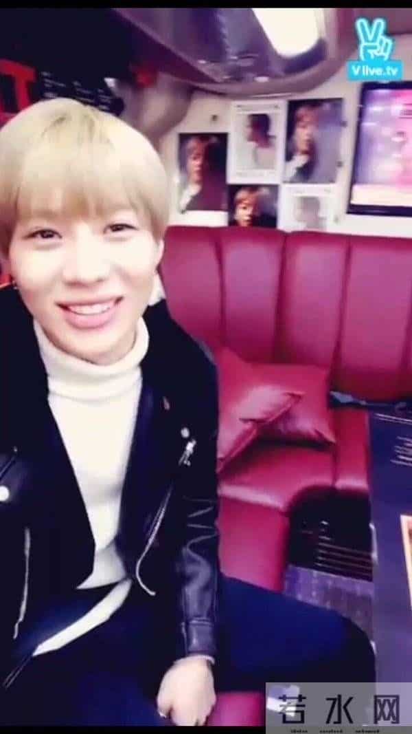 [SHINee][分享]160301 幸福突袭！泰民一天四次V App直播福利满满