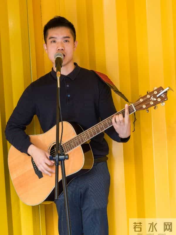 你每天都要乘坐的地铁，有支乐队唱出它背后的故事