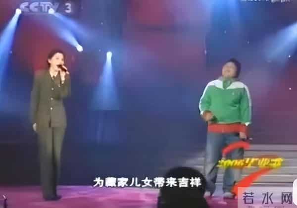 “隐形富婆”阿兰：戴上亿九眼天珠，21岁打败王菲，坐拥亿万身价