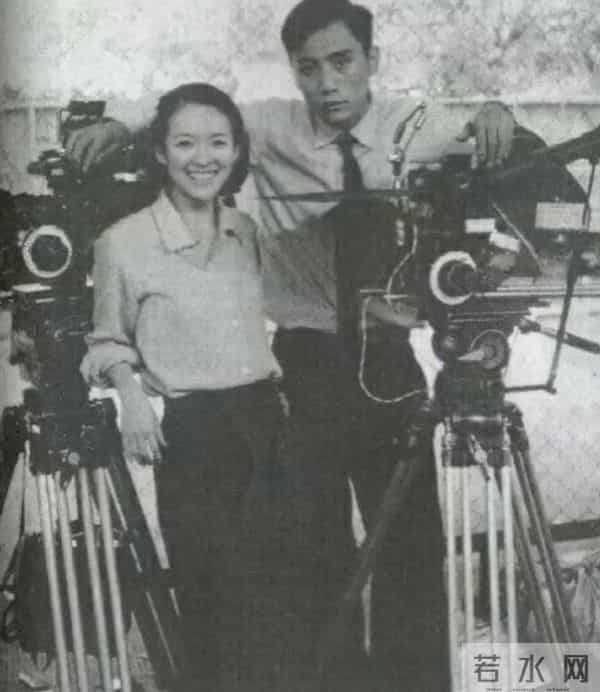 混血基因的“弊端”出现了，47岁刘烨老来俏，让儿子诺一尴尬了