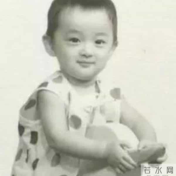 隐形富豪胡歌竟身家上亿 揭秘胡歌家庭背景