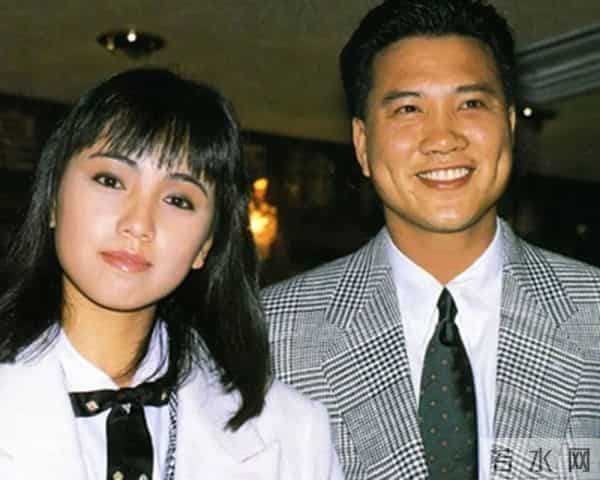 至今未嫁人的8位大龄女港星，最小42岁，个个情路坎坷，让人心疼