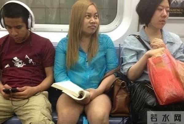 2009年,那个火爆全网,后出走美国的“凤姐”,如今怎么样了?