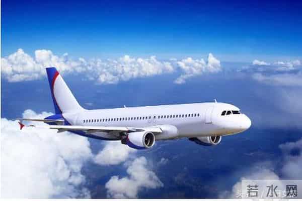 从不坐飞机的鹿晗春节却陪关晓彤飞去日本！明星靠啥克服飞行恐惧