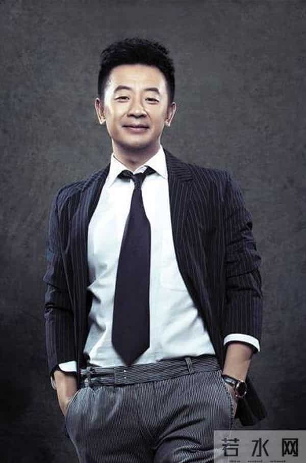 美国感染破79万!曾兴高采烈去美国的周立波黄海波凤姐现在如何了