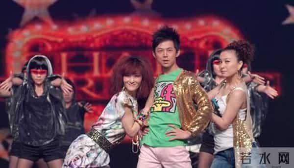 快乐大本营主播团堪比宫心计 谢娜吴昕为什么不和?