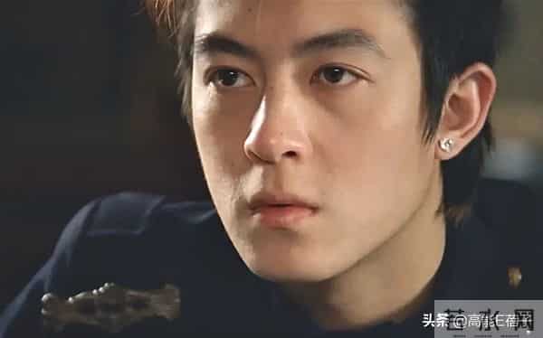 素颜直播被嘲像翻版赵本山?陈冠希发声回应了