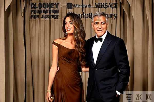 克鲁尼夫妇走红毯真是养眼!47岁美女律师娇妻穿裹身鱼尾裙,真美