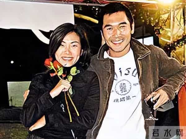 “最丑港姐冠军”莫可欣：成龙力推邵逸夫嫌弃，为方中信避孕12年