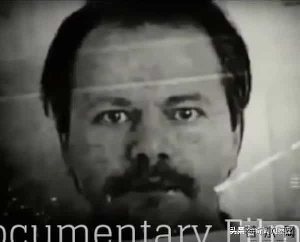 15岁女孩遭遇险境,最终实现完美自救,让潜藏多年的真凶原形毕露