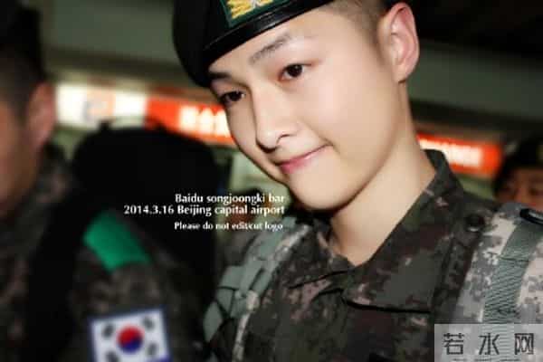 爆宋仲基服兵役期间来北京活动照!解析《太阳的后裔》凭啥火?