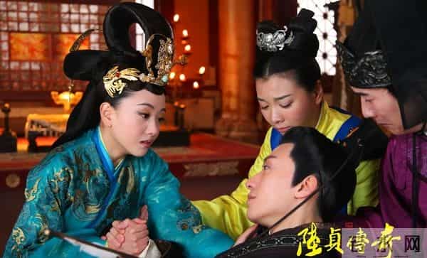 9年后再看陈晓、赵丽颖，两人的人生大不同，那么甜的CP也淡了